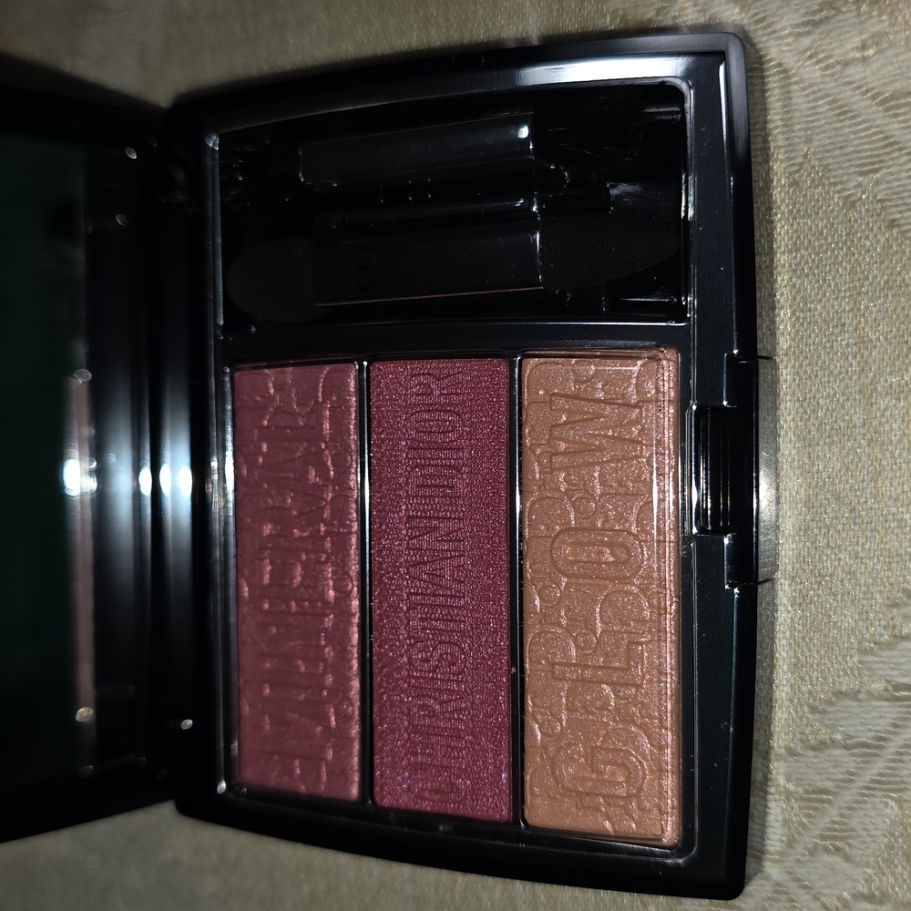 Dior 3 Couleurs Trio(o) blique Palette 833 Mineral Rose - Picture 4 of 5